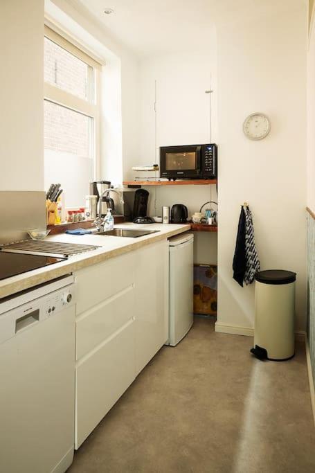 Logement Hartsuiker Apartment Hoogeveen Bagian luar foto